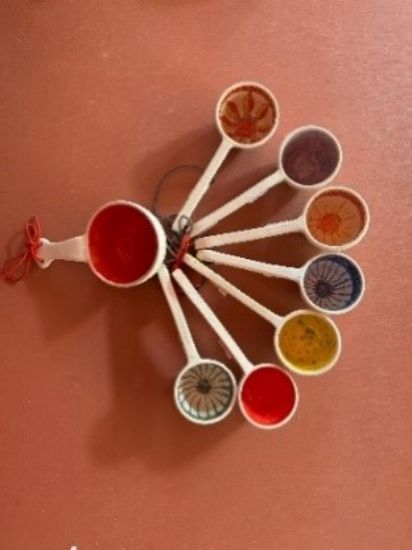 სურათი აზარფეშები, კომპოზიცია