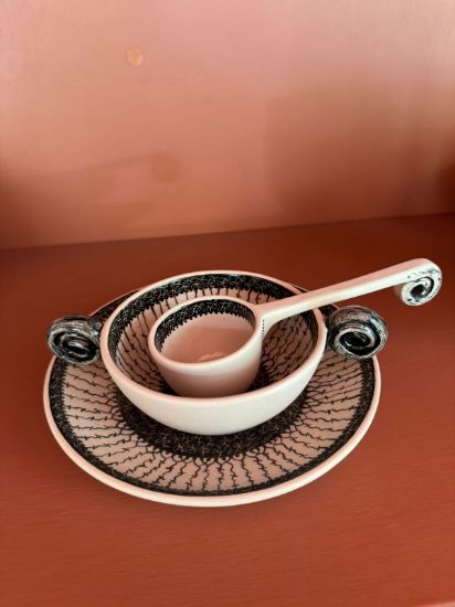 სურათი სამეული აზარფეშით ზურმუხტის სამეული