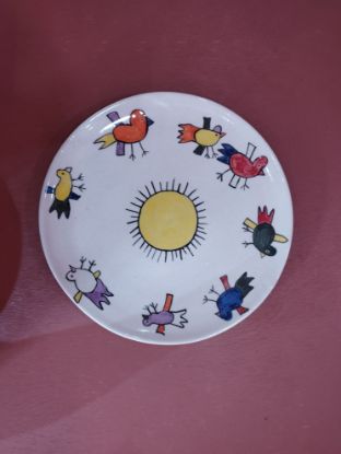 სურათი თეფში ჩიტების ფერხული