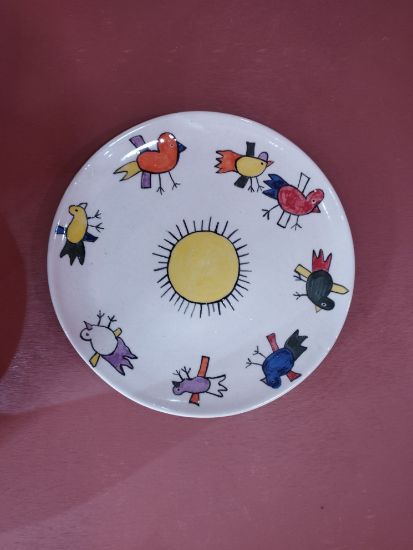 სურათი თეფში ჩიტების ფერხული